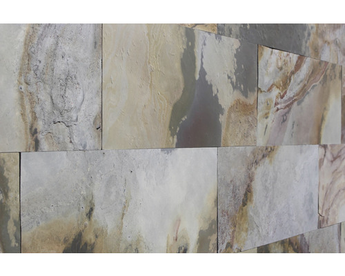 Obklad steny z prírodného kameňa