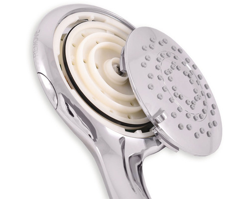 Ručná sprcha s odnímateľnou sprchovacou doskou na čistenie.