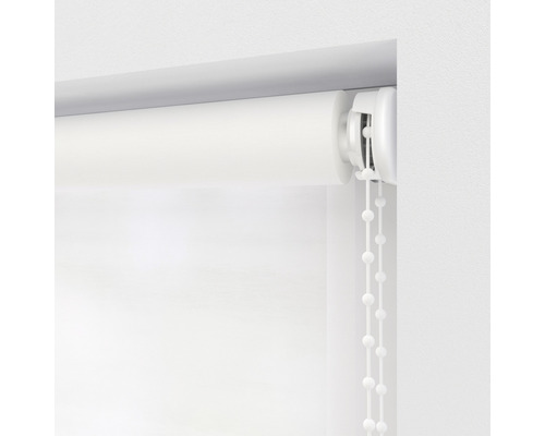 Roleta s retiazkovým ovládaním na dekoráciu okien