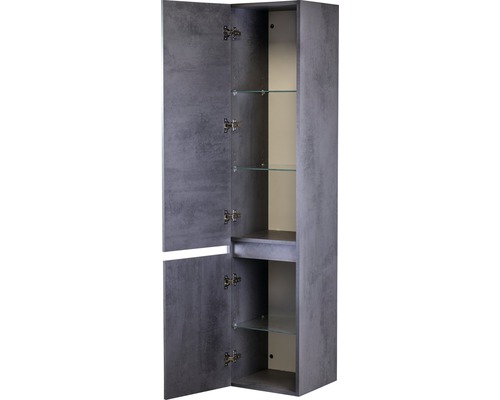 Otvorená kúpeľňová skrinka so sklenenými policami