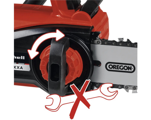 Detailný záber reťazovej píly Einhell: napínanie reťaze bez použitia náradia a lišta Oregon