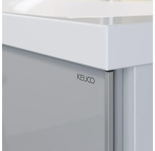 Detailný pohľad na kúpeľňovú skrinku s logom Keuco