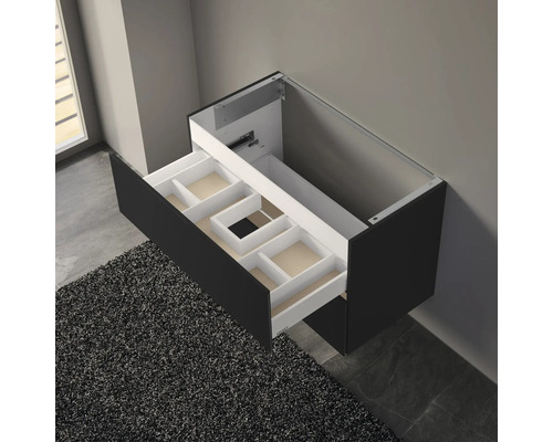 Skrinka pod umývadlo s výsuvom a rozdelením zásuviek pre usporiadanú kúpeľňu