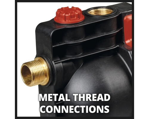 Detail domácej vodárne s kovovými závitovými prípojkami