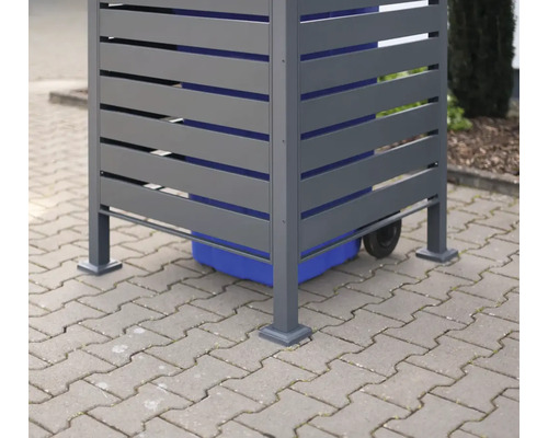 Kôš na odpad s horizontálnymi lamelami na uloženie smetnej nádoby