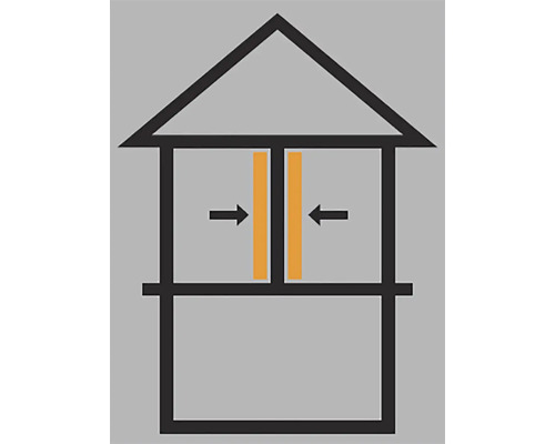 Ilustrácia domu so šípkami ukazujúcimi na izoláciu medzi krokvami