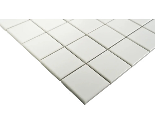 Mozaikové dlaždice z keramiky v štvorcovom formáte