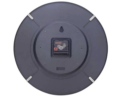 Zadná strana okrúhlych nástenných hodín so strojčekom a závesným zariadením