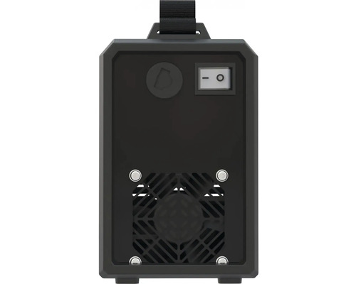 Pohľad zozadu na menič s ventilátorom, vypínačom a resetovacím tlačidlom