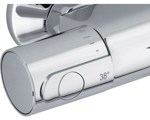 Detail vodovodnej batérie s nastavením teploty na 38 stupňov