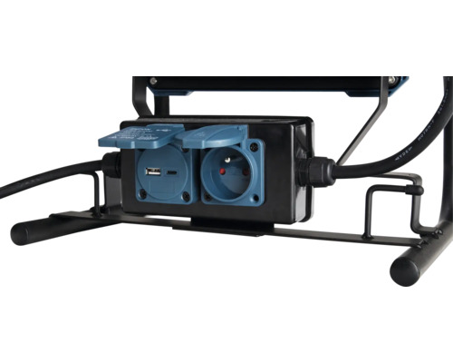 Detail zásuvkovej lišty s USB portom