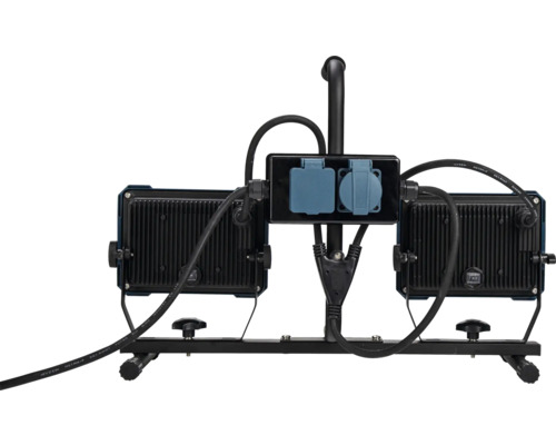 Dvojitý LED stavebný reflektor so zásuvkami na statíve