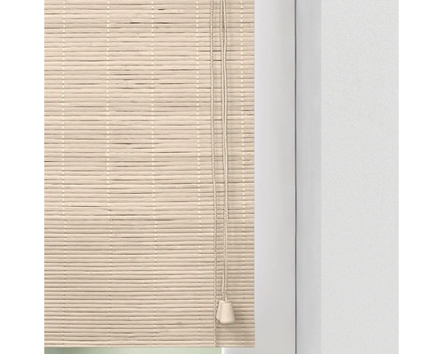 Bambusová roleta so sťahovacou šnúrou v okne