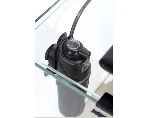 Vnútorný filter akvária v akváriu