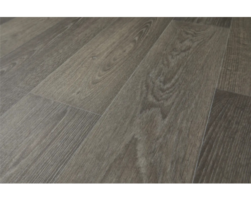 Detail panelov s drevenou štruktúrou ako podlahovej krytiny