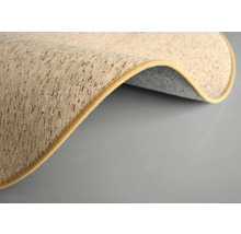 Detailný záber korkovej podložky s textilným lemom.