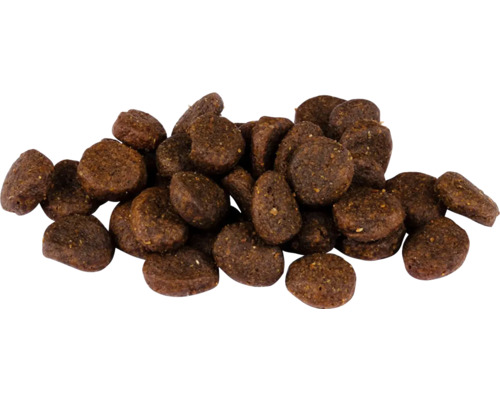 Kopa suchého krmiva pre psov