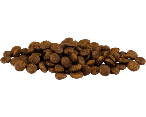 Hromada suchého krmiva pre psov