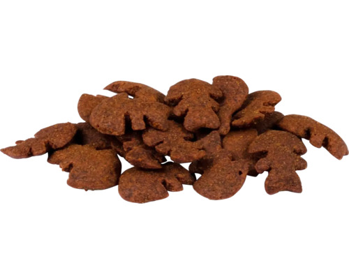 Hromada krmiva pre zvieratá v tvare vianočných stromčekov a jeleňov