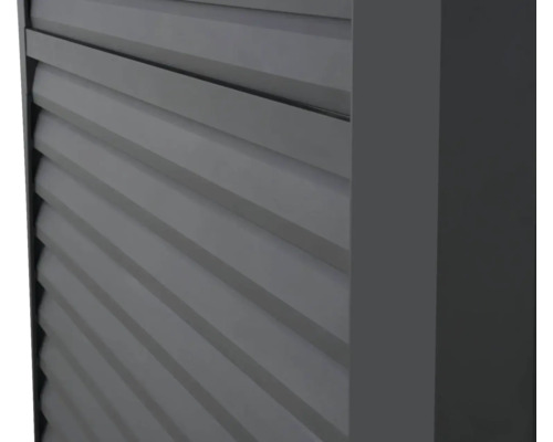 Detail šedej lamelovej skrine.
