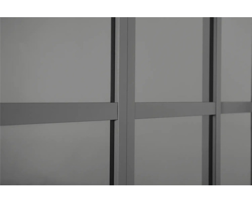 Detail posuvných dverí s priečkami