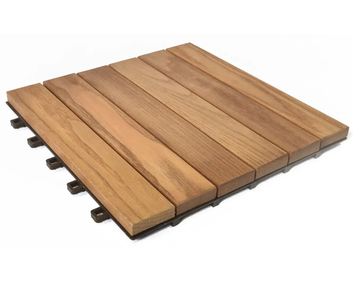 Drevená terasová dlaždica na plastovej spodnej konštrukcii