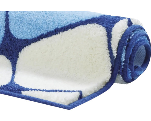 Zrolovaná kúpeľňová predložka s kamenným dizajnom