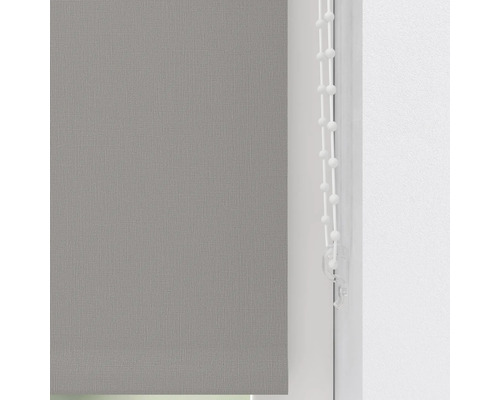 Sivá roleta s retiazkovým ovládaním