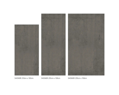 Tri sprchové panely rôznych veľkostí.