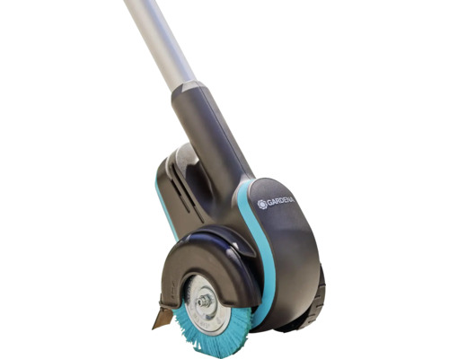 Gardena kefa na škáry na čistenie dlaždených plôch