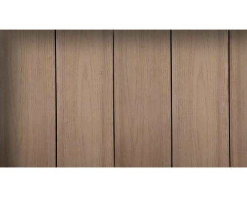 Drevený panel s vertikálnymi doskami