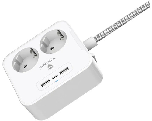 Predlžovací kábel s dvomi zásuvkami a USB portami