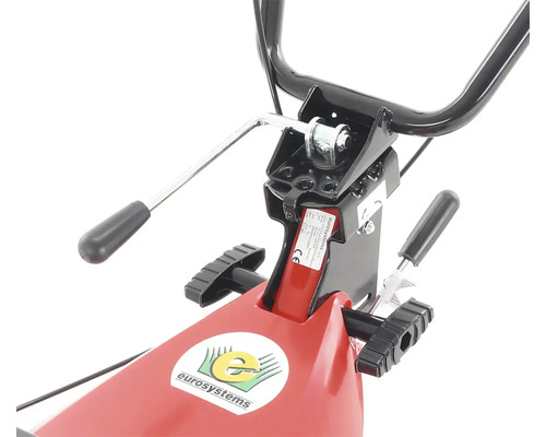 Detail ovládacieho prvku motorového kultivátora s logom Eurosystems