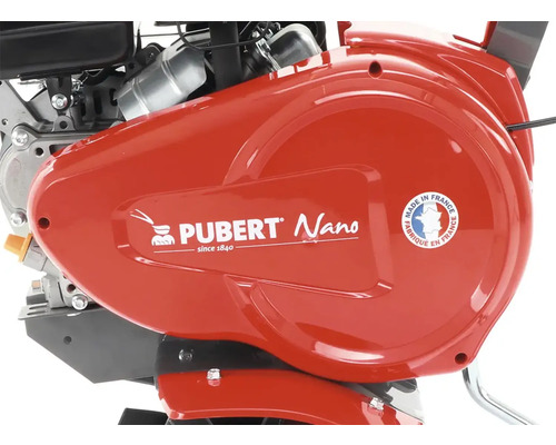 Detailný pohľad na motorovú motyku Pubert Nano s logom spoločnosti a pečaťou pôvodu