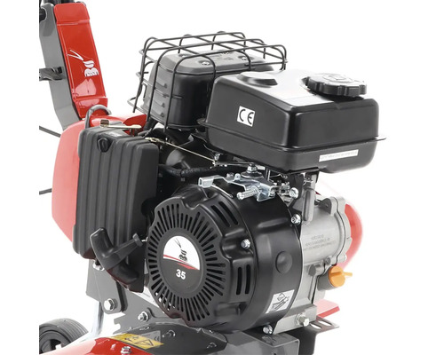 Detail motora záhradnej frézy