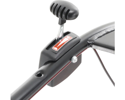 Detail ovládacieho prvku na záhradnom náradí