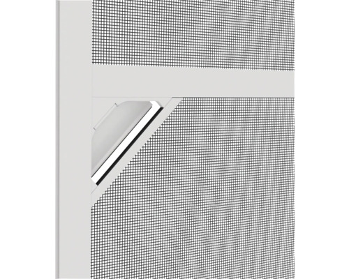 Detailný pohľad na okno proti hmyzu s otočným uzáverom