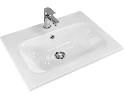 Umývadlo s batériou do kúpeľne