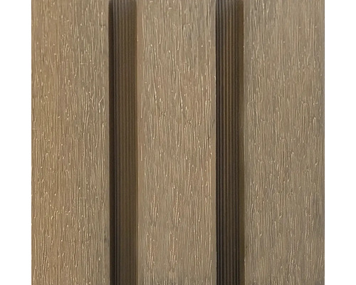 Detail drevenej fasády s perom a drážkou