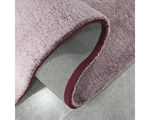 Detailný pohľad na koberec s vlasom