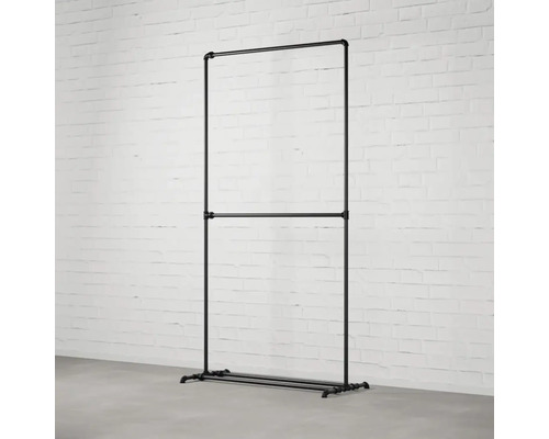 Stojan na odevy z rúrok