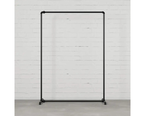 Stojan na šaty z kovovej rúrky