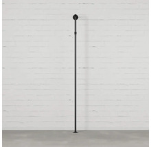 Čierna šatníková tyč na montáž na stenu