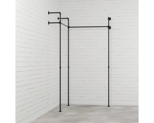 Vešiak na oblečenie z rúrok