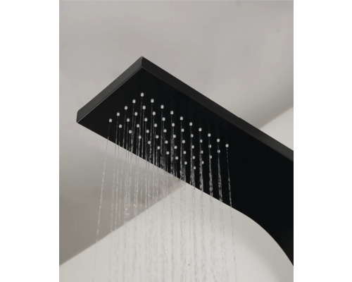 Obdĺžniková sprchová hlavica s prúdom vody