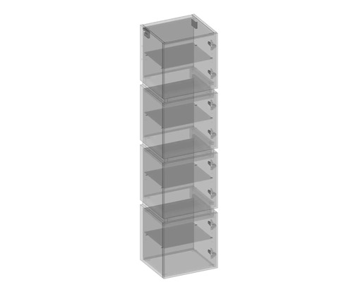 Štyri priehľadné vitríny naskladané na sebe