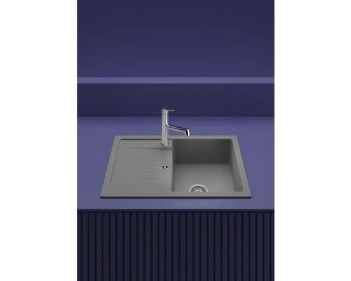 Drez s odkvapkávacou plochou a vodovodnou batériou