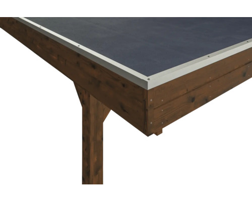 Detail drevenej pergoly s plochou strechou