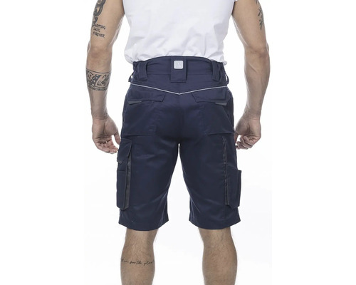 Pracovné šortky s pohľadom na vrecká zozadu