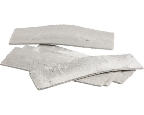 Niekoľko sivých kamenných obkladov